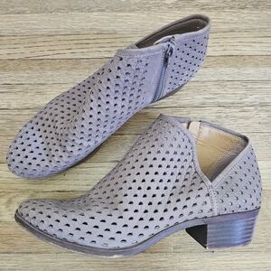 Lucky Brand Bondalino leather laser cutout almond toe bootie taupe gray Size 11